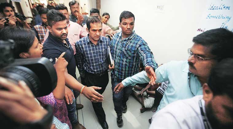 FTII, FTII protest, FTII arrest, FTII student arrest, FTII pune, ftii pune student arrest, gajendra chauhan, FTII news, IB ministry, IB news, FTII protesting students, pune news, indian express, latest news