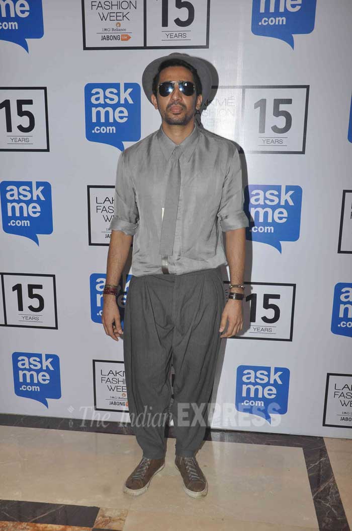 Riteish Deshmukh, Genelia D'Souza, Kalki Koechlin, Jackky Bhagnani, Sapna Pabbi, Shazahn Padamsee, Neha Sharma, Gulshan Devaiah, Rahul Bose, lakme fashion week, LFW 2015, entertainment, LFW pics, lakme fashion week pictures