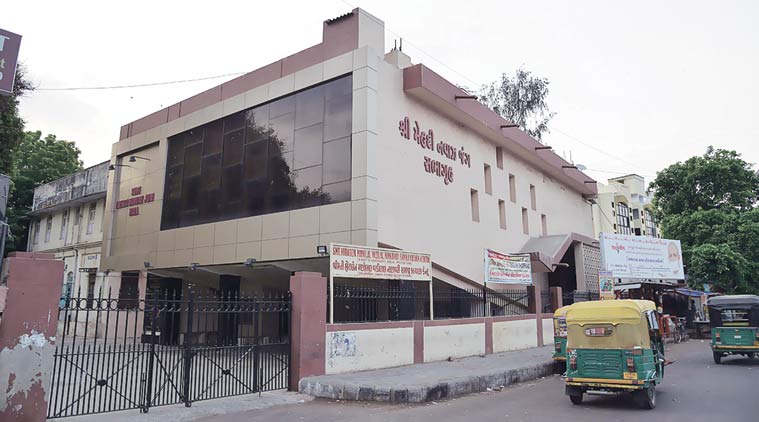 Mehdi Nawaz Jung Hall, Gujarat governor, anti government activity, Hall booking, Himavan complex, Social Welfare Fund, Nation news, india news