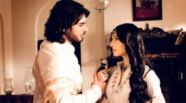 Jaanisaar, Jaanisaar Movie Review, Jaanisaar Review, Jaanisaar Movie, Jaanisaar release, Jaanisaar cast, Jaanisaar Movie Release, Jaanisaar Ratings, Jaanisaar Star, Imran Abbas, Pernia Qureshi, Dalip Tahil, Muzaffar Ali, Carl Wharton, Beena Kak, Muzaffar Ali