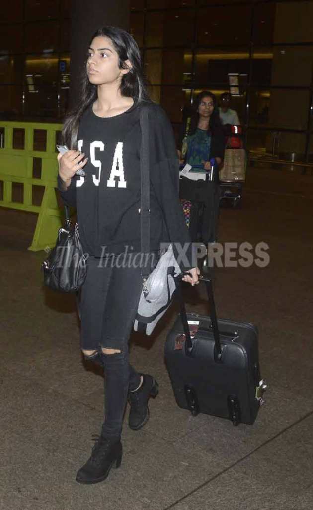 kareena kapoor, arjun kapoor, sridevi, boney kapoor, jahnavi kapoor, khushi kapoor, r balki, ki and ka, kareena kapoor khan, kareena arjun, kareena kapoor pics, arjun, arjun kapoor ki and ka, arjun kapoor pics, vidya balan, sidharth roy kapur, sridevi daughters, sridevi jahnavai, sridevi khushi, entertainment, bollywood