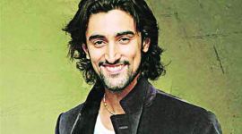 Kunal Kapoor, kunal kapoor kaun kitne paani mein, kaun kitne paani mein, radhika apte, gulshan grover, saurabh shukla, Kunal Kapoor movies, Kunal Kapoor kaun kitne paani mein, entertainment news