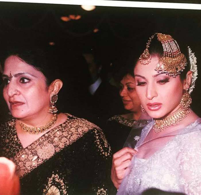 maheep kapoor, sanjay kapoor, sanjay kapoor wedding, shanaya kapoor, maheep kapoor wedding, maheep kapoor marriage pics, maheep sandhu, maheep kapoor sanjay kapoor, maheep sanjay pics, maheep kapoor sanjay wedding, entertainment, bollywood
