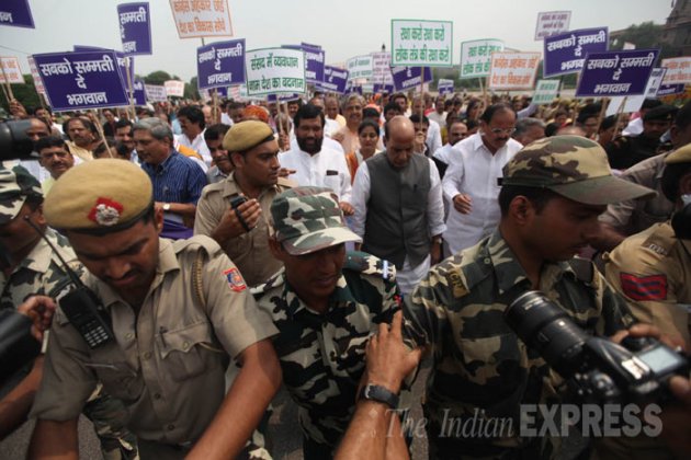 Narendra modi, Monsoon Session, Parliament, BJP Protest, NDA Protest, Indian National Congress, Bhartiya janta Party, modi, Monsoon Session Washout, Parliament washout, Parliament News, BJP News, Congress News, Delhi News, congress, parliament washout, parliament, wash out, monsoon session, monsoon session wash out, latest news