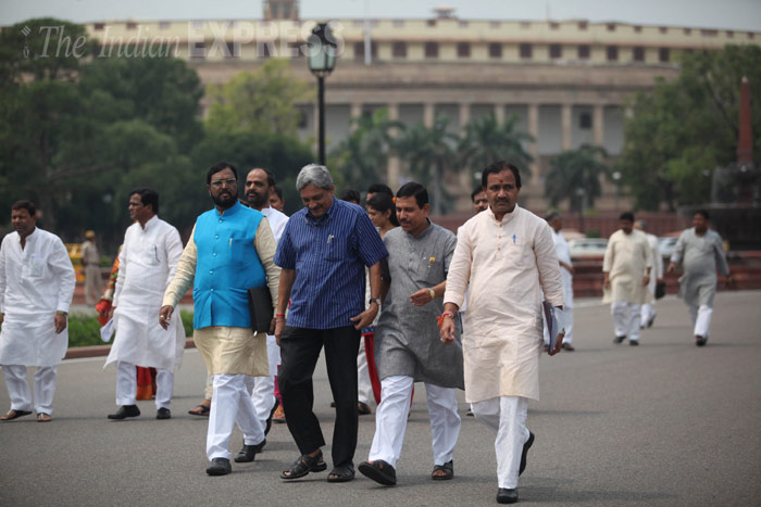 manohar parrikar, manohar parrikar death news, manohar parrikar death news, manohar parrikar dead, goa cm death news, goa chief minister death news, manohar parrikar dead, manohar parrikar health, manohar parrikar illness, goa cm parrikar, manohar parrikar news, manohar parrikar news today, Goa government, manohar parrikar health news, Goa Chief Minister, Goa Congress, Goa BJP, goa cm manohar parrikar, goa cm health news, manohar parrikar latest news, Manohar Parrikar Health condition, Goa News, Goa CM Latest News