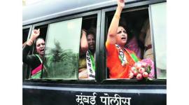 onion price, onion theft, onion hoarding, onion price delhi, onions, india news