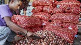 Bihar polls, Onion retailing, Bihar polls agenda, BJP Bihar polls, Maharashtra, Karnataka, Rayalaseema, Telangana, rabi crop, agriculture, Essential Commodities Act, indian express editorials, india news, news