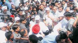 OROP, OROP protests, Manohar Parrikar, Narendra Modi, Pm Modi, Modi on OROP, OROP protests jantar mantar, OROP protests delhi, delhi orop protests, army protests jantar mantar, army veterans protest, OROP implementation, implementation of OROP, One rank one pension, Parrikar, Defence ministry, ministry of defece, delhi news, india news, indian express