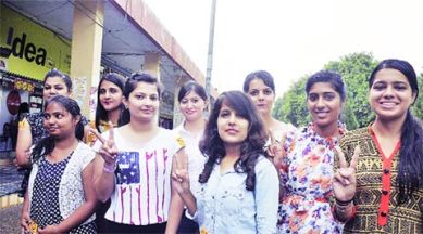 MCM DAV College, MCM DAV College election, DAV College students election, Dev Samaj College for Women,
