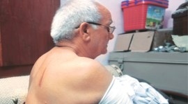 policeman attacked, policeman Gopi Chand Rathi, policeman beaten, Delhi Brahmpura, Delhi Brahmpura policeman, Brahmpura policeman attacked, policeman attack, delhi news