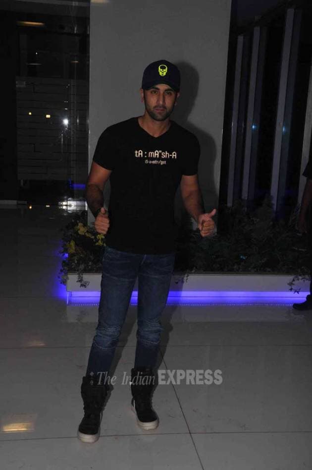 deepika padukone, ranbir kapoor, tamasha, tamasha wrap up party, deepika ranbir, deepika pranbir party, deepika pdukone ranbir kapoor, deepika padukone tamasha, ranbir kapoor tamasha, tamasha party, imtiaz ali, siddharth roy kapoor, said nadiadwala, wardha nadiadwala, entertainment, bollywood