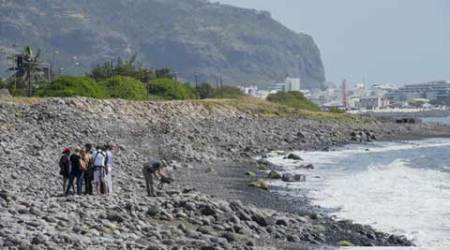 malaysia airlines, mh370, mh370 crash, plane crash, malaysia airlines plane crash, mh370 plane crash, mh370 indian ocean crash, mh370 debris, world news, pune news, indian express