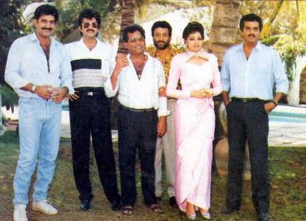 sridevi, happy birthday sridevi, sridevi birthday, sridevi 52 years, sridevi age, sridevi birthday, sridevi happy birthday, sridevi unseen pics, sridevi pics, sridevi pictures, sridevi images, sridevi family pics, sridevi daughters, sridevi pics with daughters, sridevi husband, boney kapoor, jahnavi kapoor, khushi kapoor, entertainment, bollywood