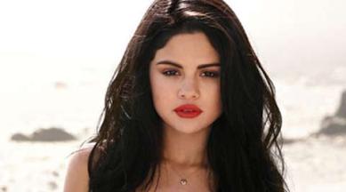 Selena Gomez, singer Selena Gomez, same old love, Selena Gomez same old love, entertainment news, Selena Gomez news
