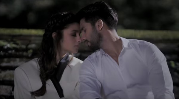 shaandaar trailer, shaandaar shahid kapoor, shahid kapoor, shahid kapoor shaandaar trailer, alia bhatt shaandaar, alia bhatt shaandaar trailer, pankaj kapur, sanah kapur, shahid kapoor alia bhatt, Entertainment news