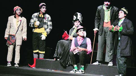 talk, shakespeare, mathura, Rajat kapoor, Cinestaan Film Company, hamlet, Indian Express