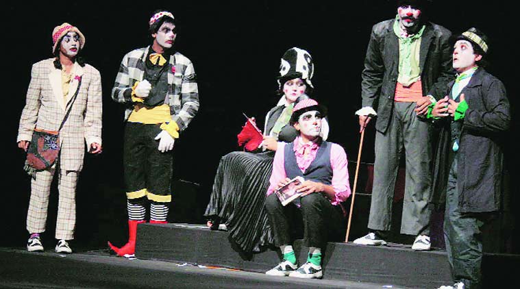 talk, shakespeare, mathura, Rajat kapoor, Cinestaan Film Company, hamlet, Indian Express