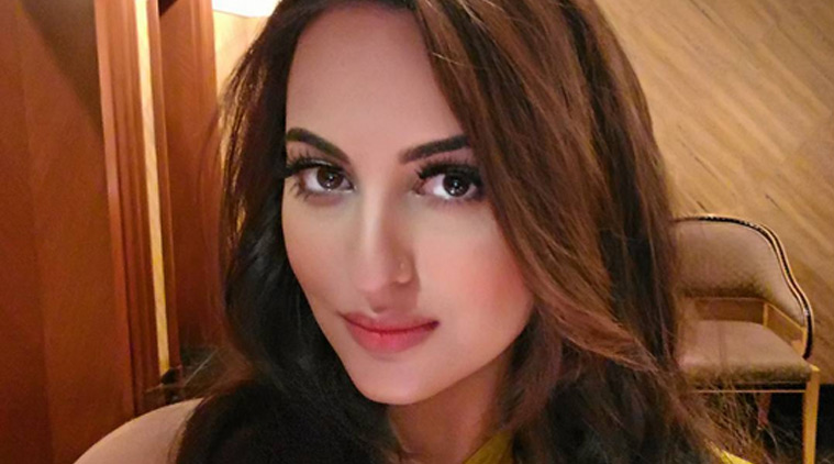 Sonakshi Tweets Apology To Delhi Harassment Accused Bollywood News