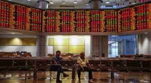 Falling rupee presents a chance to get policies right