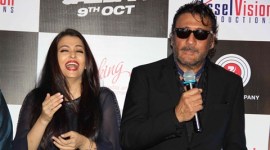 aishwarya-jackie480 Jazbaa, aishwarya rai bachchan, aishwarya rai, jazbaa song launch, bandeyaa, jazbaa bandeyaa, aishwarya rai bandeyaa, jackie shroff, sanjay gupta, jazbaa new song, aishwarya rai bachchan jazbaa, aishwarya rai news, aishwarya rai bachchan news, aishwarya latest news, entertainment news