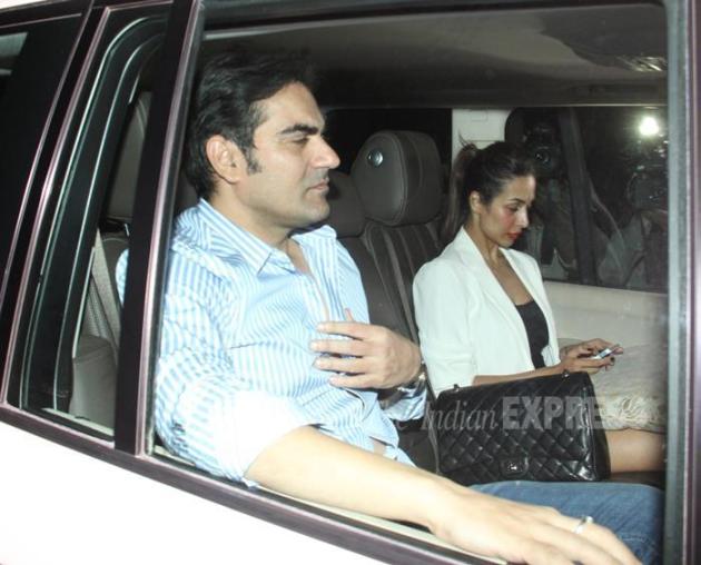 kapil sharma, kapil sharma movie, kapil sharma debut film, kapil sharma kis kisko pyaar karoon, kapil sharma kkpk, kapil sharma kkpk screening, kis kisko pyaar karoon screening, kkpk screening, ranveer singh, ranveer singh kapil sharma, sonu sood, malaika arora khan, arbaaz khan, ameesha patel, elli avram, manjari phadnis, simran kaur mundi, sai lokur, abbas mustan