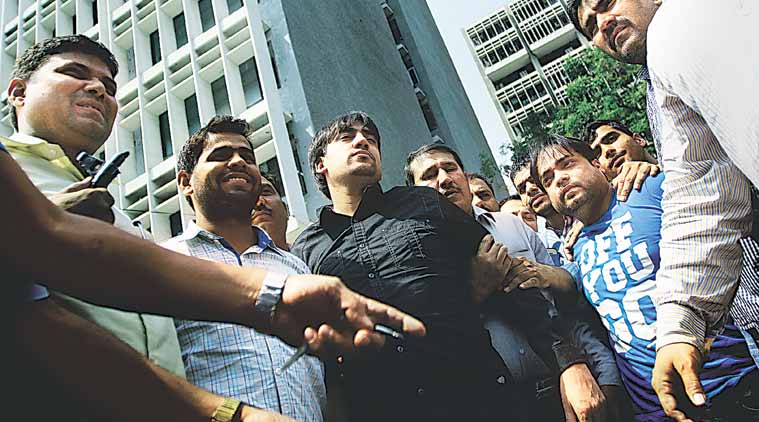Neeraj Bawana, Gangster , Assembly elections 2013, Election ca mapign funding, Rambeer Shokeen, Election campaign, Bawana elections campaign, Bawana ffunding, Bawana 2013 assembly elections, Delhi news