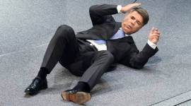 BMW, BMW CEO, BMW CEO Harald Krueger, Harald Krueger, Harald Krueger video, Harald Krueger collapse, BMW news, world news