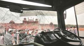 driver, DTC driver, accident, DTC buses, delhi news, indian express