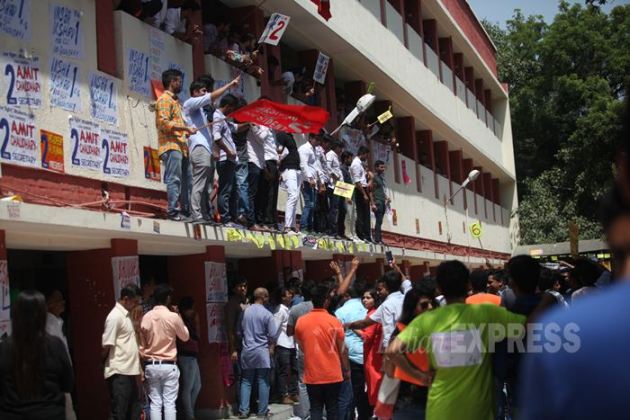 Du Election, DUSU, Du Election 2015, Delhi University, DUSU 2015, Delhi university Campus, BJP, AAP, Du Students union, Delhi University Election, Chhatra Yuva Sangharsh Samiti, CYSS, ABVP, NSUI, AISA, Du election Candidates, Dusu candidates, Dusu rally, Dusu news, Delhi News
