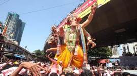 Ganpati, ganesha, Lord Ganesha, Ganesh Visarjan 2015, Ganpati Visarjan, Ganapti visarjan Pics, Ganpati Visarjan Photos, ganpati visarjan in mumbai, Ganpati Festival, Ganesh chaturthi, Ganesh Chaturthi 2015, Lalbaug Cha Raja, Parel Cha Raja, Matunga Cha Raja, Ganeshji