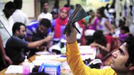 Delhi hospital, Safdarjung Hospital, RML Hospital, RML Hospital emergency, Dengue death, Avinash Rout, Parents suicide, Avinash Rout death, Kid death dengue, AIIMS, AIIMS emergency, Sanjay Gandhi Memorial Hospital, EWS, Delhi news, Indian express, nation news