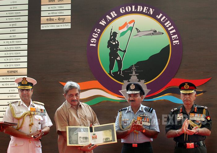 Shauryanjali, Shauryanjali Exhibition, Shauryanjali inauguration, Shauryanjali Exhibition Begins, Arun Jaitley, Manohar Parrikar, Arup Raha, MMS Rai, RK Dhowan, Indo Pak War Exhibition, Indo Pak war 1965, Indo Pak war Golden jubilee, India gate, indian Army, indian navy, Indian Air Force, Indian Soldiers, Indo Pak 1965 war Demostration, Indo Pak war Demo, India Pakistan War 1965