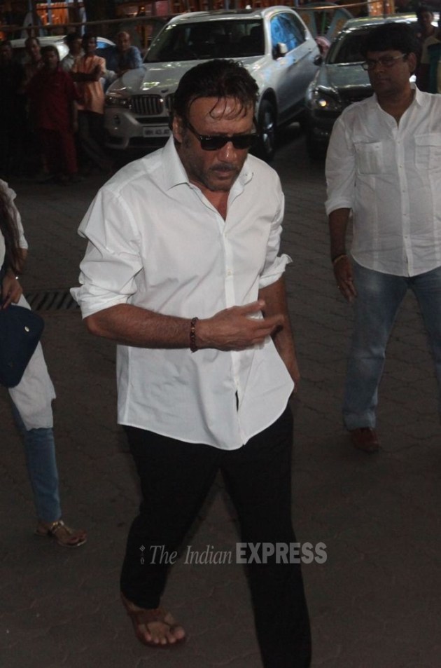 aadesh shrivastava prayer meet, aadesh shrivastava, aadesh shrivastava death, aadesh shrivastava pictures, vijeta pandit, amitabh bachchan, aishwarya rai bachchan, amitabh bachchan aadesh shrivastava, aishwarya, aishwarya rai bachchan aadesh Shrivastava, madhuri dixit, juhi chawla, aadesh shrivastava wife, vijeta pandit, aadesh shrivastava kids, aadesh shrivastava prayer meet pics, entertainment, bollywood