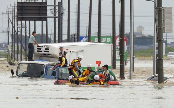 Tropical storm Etau, japan, japan, japan floods, japan rains, Tokyo, Kinugawa River, Japan flood rescue, japan flood toll, japan casualties, world news, japan news