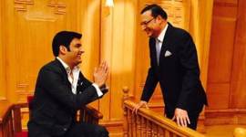 Kapil Sharma, Kis Kisko Pyaar Karoon, Comedy Nights with kapil, Abbas Mustan, Arbaaz Khan, Elli Avram, Varun Sharma, Manjari Phadnis, Kapil Sharma Kis Kisko Pyaar Karoon, Kapil Sharma Film, Kapil Sharma in Kis Kisko Pyaar Karoon, Kapil Sharma Debut Film, Kis Kisko Pyaar Karoon Trailer, Kis Kisko Pyaar Karoon Release, Entertainment news