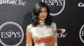 Kylie Jenner, Kylie Jenner News, Kylie Jenner Harassment, Kylie Jenner Accused, Kylie Jenner Harassing girl, Kylie Jenner Stalking, Kylie Jenner threatening, Kylie Jenner Stalking Girl, Kylie Jenner threatening girl, Entertainment news