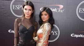 Kylie Jenner, Kendall Jenner, Kylie Jenner red Carpet, Kendall Jenner red Carpet, Kylie Jenner Kendall Jenner, Kylie Jenner photos, Kendall Jenner photos, Keeping up with the Kardashians