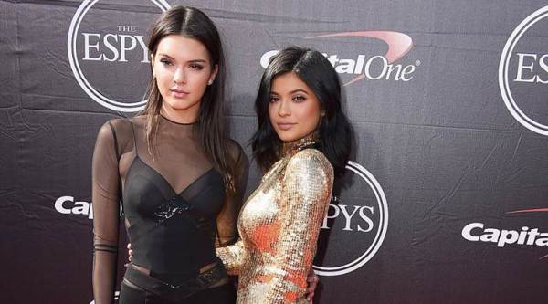 Kylie Jenner to 'faint' on red carpet without Kendall Jenner