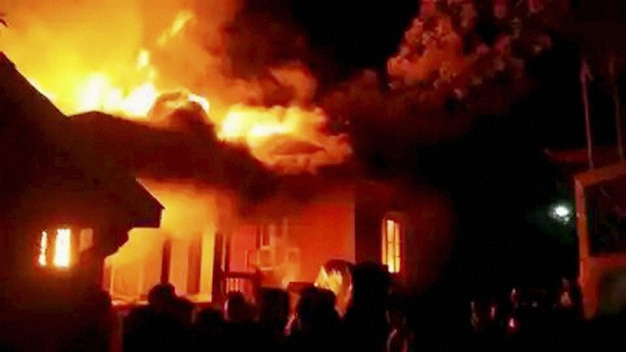 Manipur violence, manipur Protest, Manipur Riot, Manipur curfew, Anti tribal Bills, Manipur agitation, Manipur government, Manipur incident, Manipur riot Photo, Manipur Curfew Photo, Manipur Death Toll, Manipur Violence Death toll, Manipur News