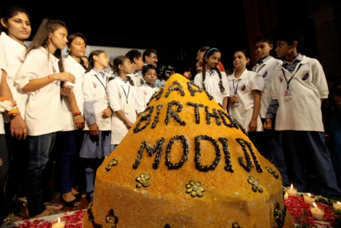 Narendra Modi, Birthday, Modi birthday pictures, Narendra Modi birthday, Sulabh International, Modi Sulabh international, Sulabh international modi birthday, Narendra modi pics, The Indian Express