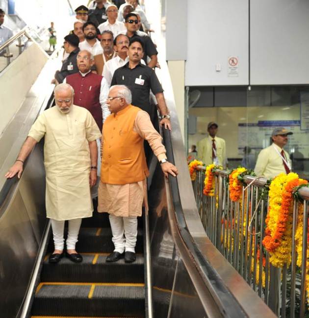 Prime Minister Narendra Modi Travels By Metro To Inaugurate Badarpur Faridabad Extension Line 1305