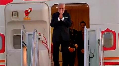 narendra modi, modi in america, narendra modi in america, modi in new york, narendra modi in new york, narendra modi in america, narendra modi arrives, narendra modi two nation tour, narendra modi ireland, barack obama, narendra modi barack obama, world news, latest news