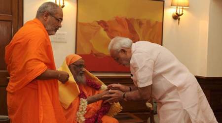Modi, Swami dayananda saraswati, Modi guru
