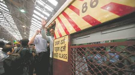 mumbai central station, mumbai station, mumbai railway station, indian express mumbai, ATVM, irctc, ticket window