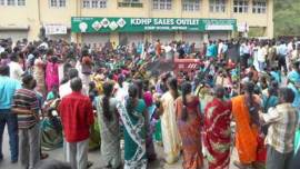 munnar tea workers strike, kerala tea plantations strike, kerala women tea workers, Kannan Devan Hills Plantations Limited, Munnar tea plantation, kerala news, india news, latest news