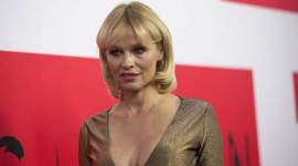 Pamela Anderson, Pamela Anderson ring, Pamela Anderson engagement ring, Pamela Anderson news, Pamela Anderson latest news, Pamela Anderson movies, entertainment news