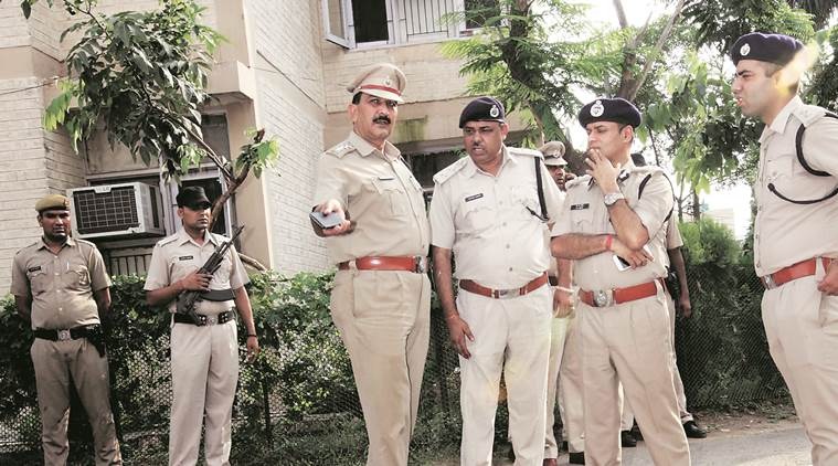 Panchkula: Two policemen on night patrol manhandled by mob