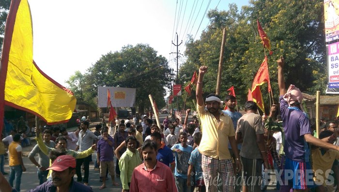 ranchi, ranchi bandh, ranchi violence, vhp, bandh in ranchi, vhp bandh ranchi, ranchi vhp bandh, ranchi communal clash, communal clash ranchi, ranchi news, jharkhand news, india news