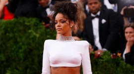 Rihanna, Rihanna New Album, Rihanna R8, Rihanna Something Great, Rihanna Songs, Rihanna Latest Album, Rihanna Latest Songs, Entertainment news