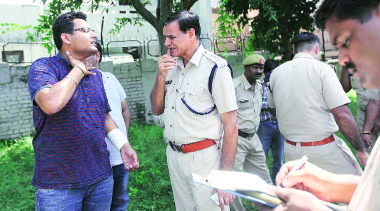 robbery, chandigarh robbery, chandigarh news, india news